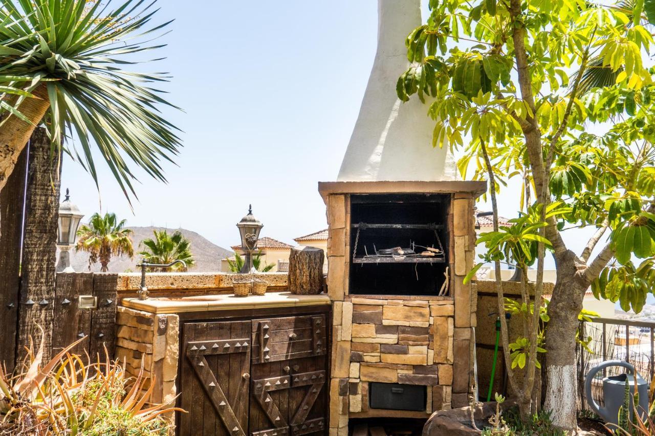 Deluxe Villa Bella Vita Air Con & Heated Pool, Tenerife South Chayofa Eksteriør billede